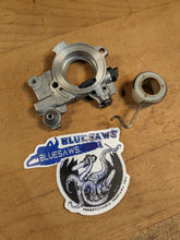 Load image into Gallery viewer, Bluesaws Generous Oil pump WITH WORM GEAR For STHL 066 MS650 MS660 MS 650 660 OEM# 1122 640 3205
