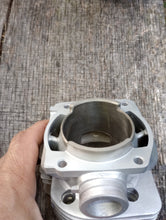 Load image into Gallery viewer, BLUESAWS 372XP “Italy Tech” Cylinder, Meteor Piston Caber Ring top end set