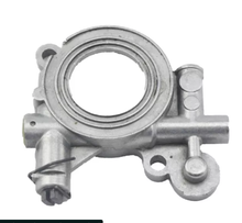 Load image into Gallery viewer, BLUESAWS Better Quality Oil Pump oiler For HUSKY 362 365 371 372 372xp OEM# 503 52 13 05 503521305