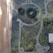 Load image into Gallery viewer, Hyway Gasket Set for STHL MS360, 036, 034 OEM# 1125-007-1050 11250071050 BLUESAWS

