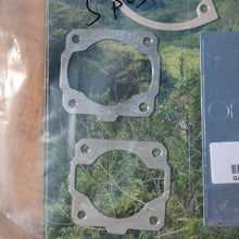 Load image into Gallery viewer, Hyway Gasket Set for STHL MS200T, 020T OEM# 1129-007-1050 11290071050 BLUESAWS
