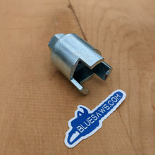 Load image into Gallery viewer, BLUESAWS Clutch Removal Tool For Husqvarna 362 365 371 372 570 575 576 Jonsersd 2165 2171
