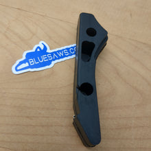 Load image into Gallery viewer, BLUESAWS Chip Guard FOR STHL MS341 MS361 MS361 MS362 MS441 MS661 OEM# 1135 656 1500
