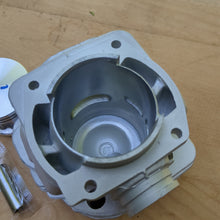 Load image into Gallery viewer, BLUESAWS 50MM Cylinder Piston Kit for HUSKY 362 365 371 372 OEM# 503 93 93 72 BLUESAWS
