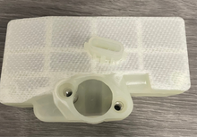 Load image into Gallery viewer, BLUESAWS Air Filter Nylon For STHL  MS290 MS390 290 029 039 OEM# 1127 120 1620
