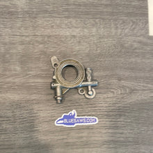 Load image into Gallery viewer, BLUESAWS Better Quality Oil Pump oiler For HUSKY 362 365 371 372 372xp  OEM# 503 52 13 05 503521305

