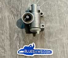Load image into Gallery viewer, BLUESAWS Oil Pump For Stihl 028 028AV 028 SUPER 028 WOOD BOSS OEM# 1118 640 3210
